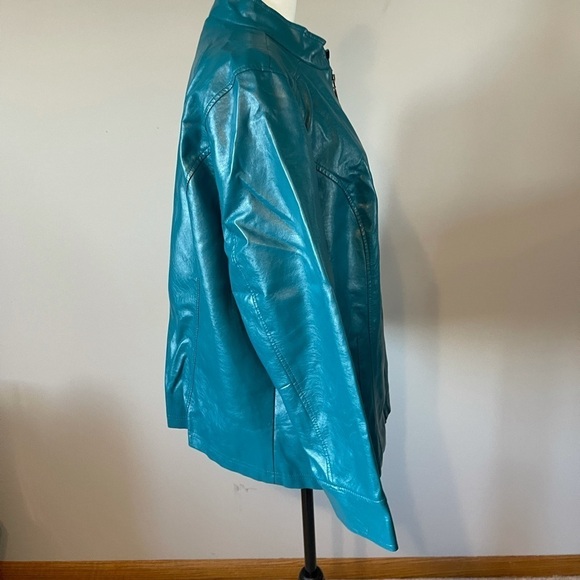 CJ Banks teal jacket in pleather type material in a size 1X - Picture 7 of 13